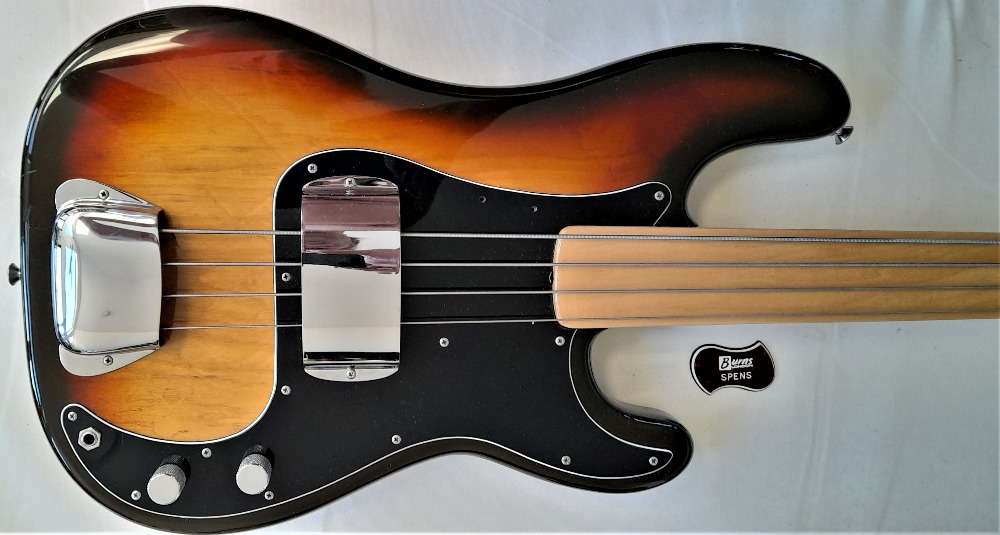 Fender P bas Sunburst Fretless As NEW 1977  RARE