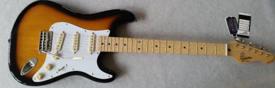 Revelation RTS 57 Strat 2 tone sunburst  