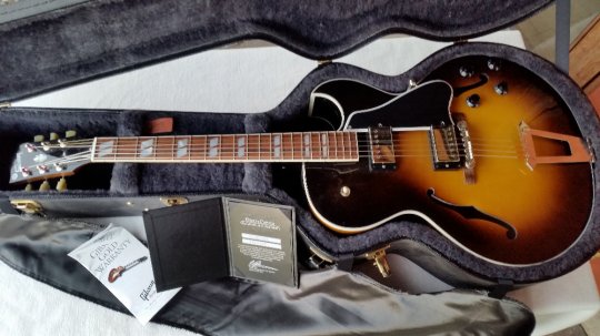 Gibson ES 175 Sunburst    SOLD
