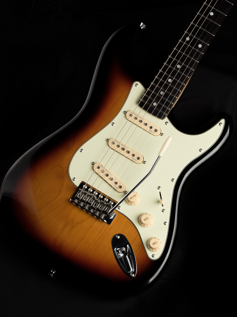 Revelation RTS 62 Strat 3 tone Sunburst  