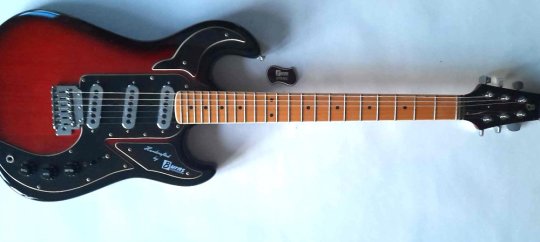 Burns Shadows Special Redburst Mint cond. SOLD