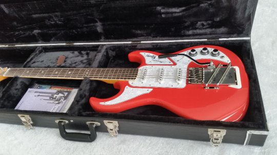 Burns Barracuda Bariton Bass Red & BabyBlue July Super Sale